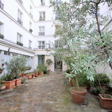 Superbe アパート パリ